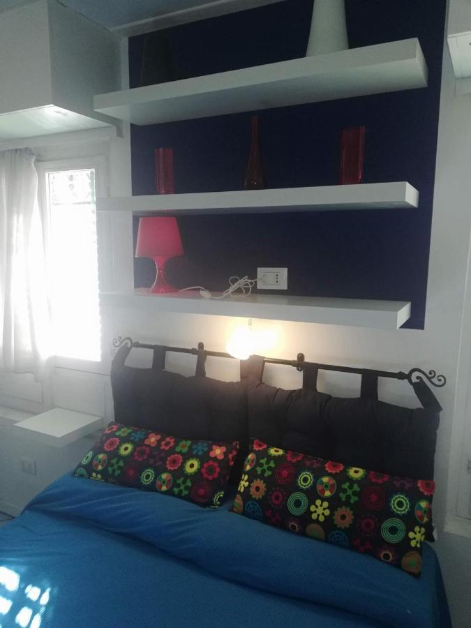 Monolocale Tre Archi Apartment เวนิส ภายนอก รูปภาพ